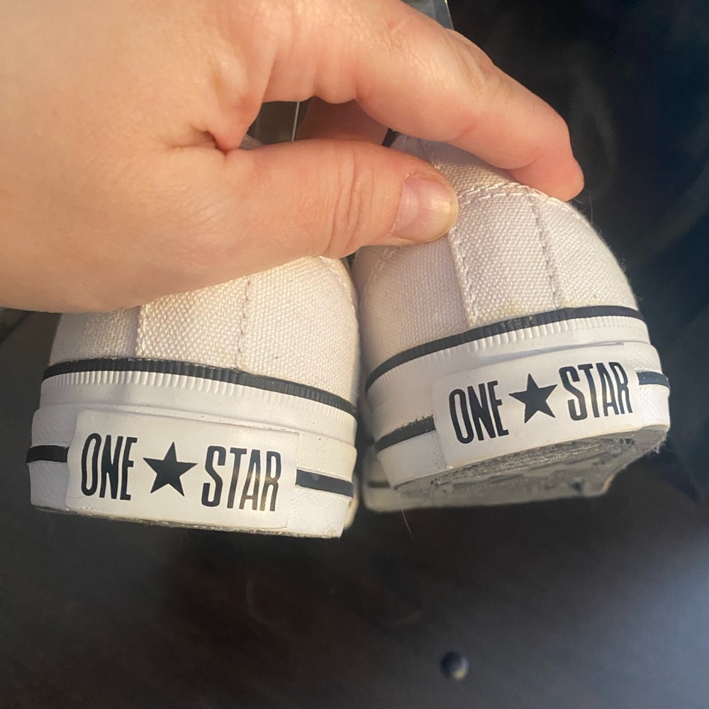 Women’s Size 8 Converse One Star White Low Top Sneakers NWB - Picture 5 of 8
